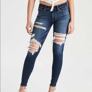 American Eagle Super Stretch Ripped Jegging
